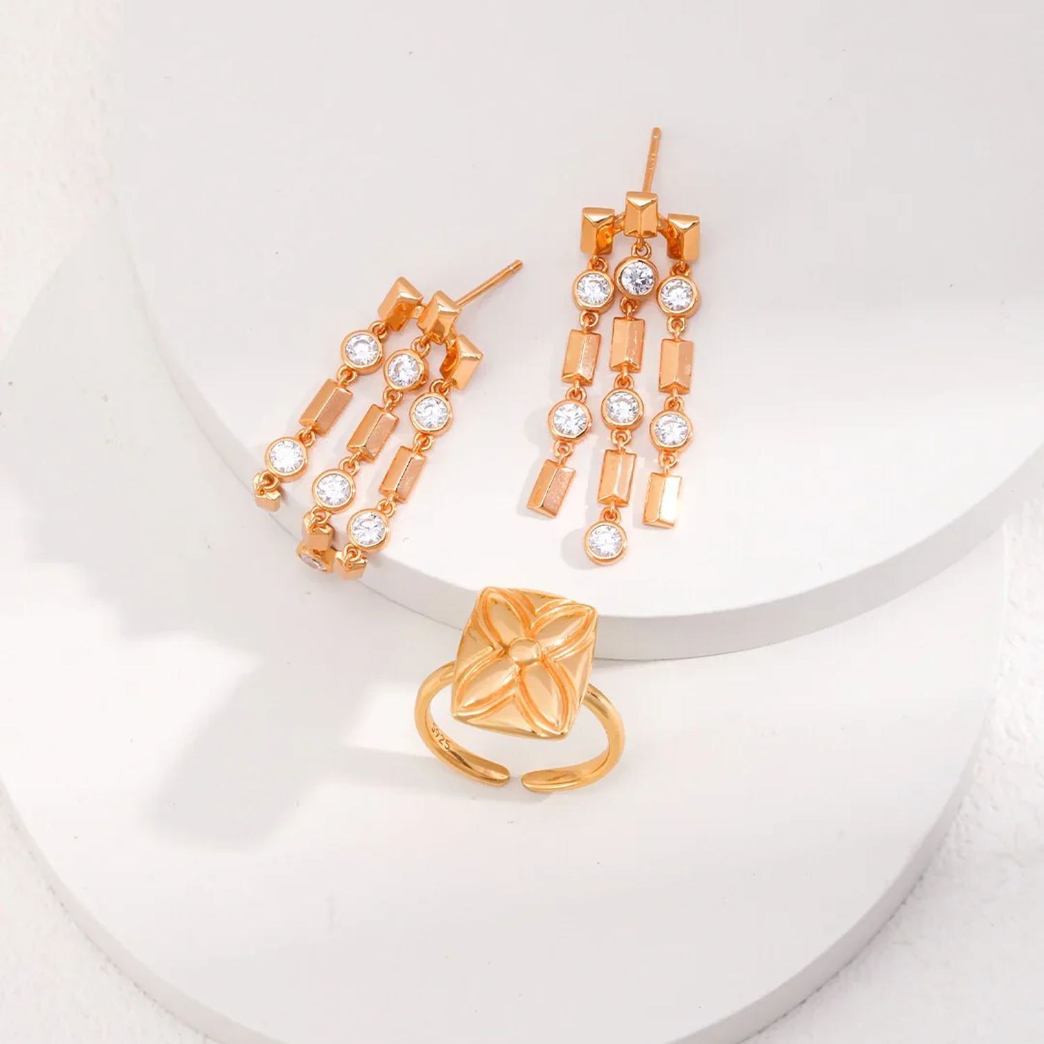 Simple Tassel Zircon Earrings