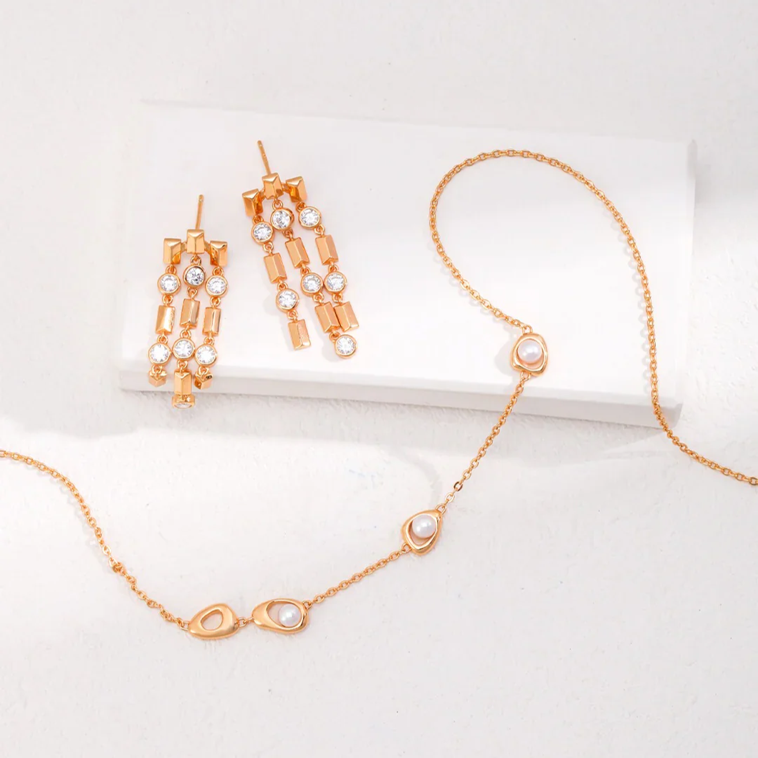 Simple Tassel Zircon Earrings