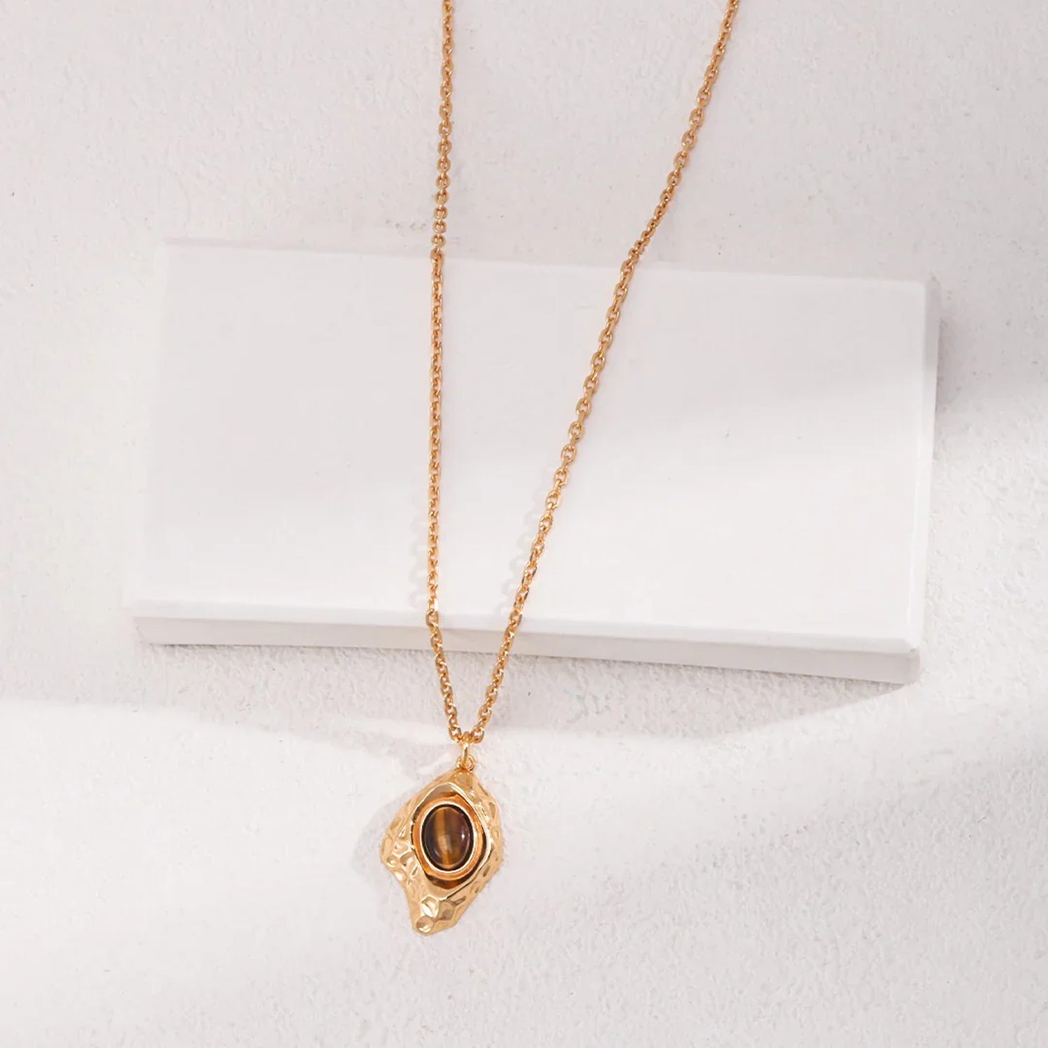 Irregular Rhombus Tigers Eye Stone Pendants Necklace