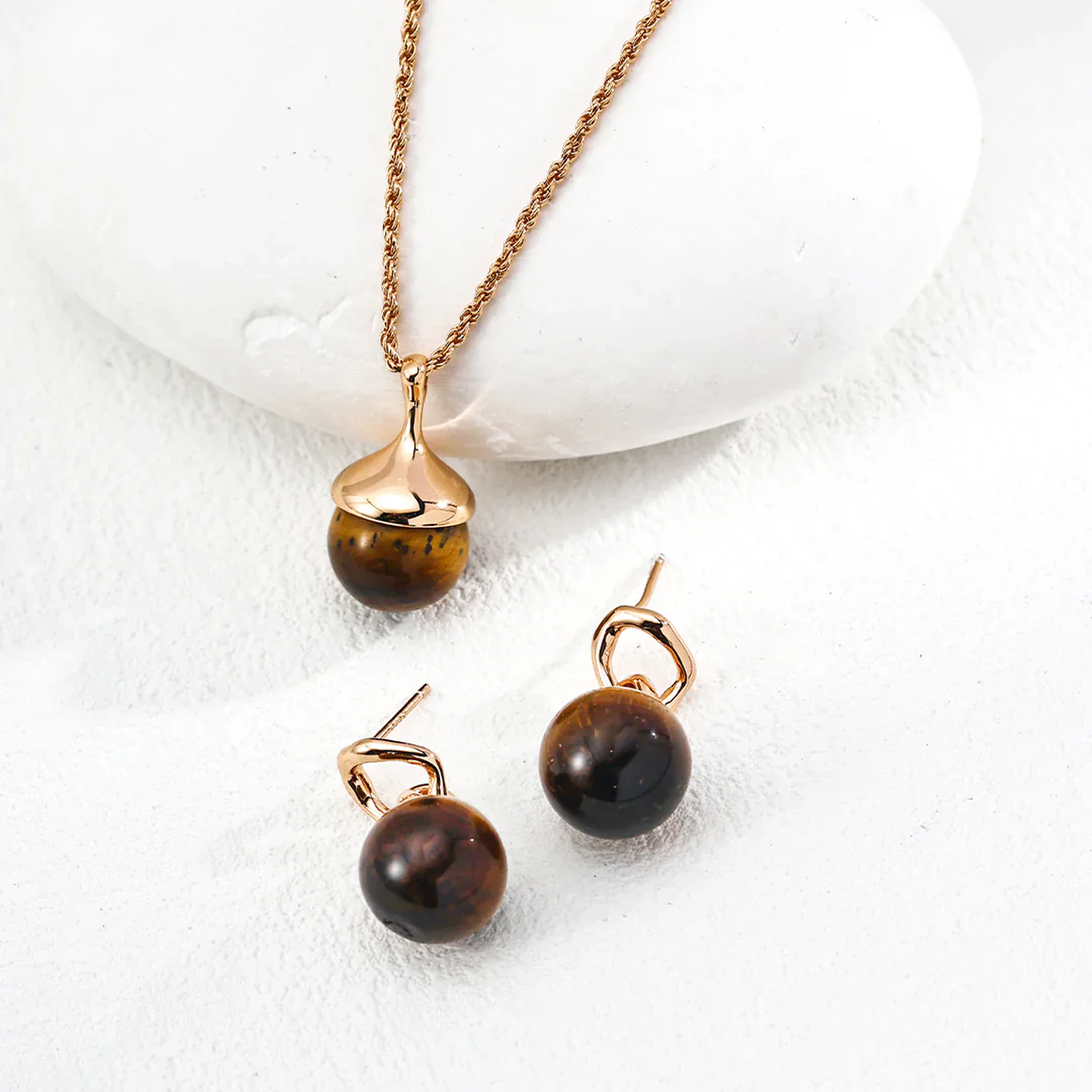Round Tiger'S Eye Earrings