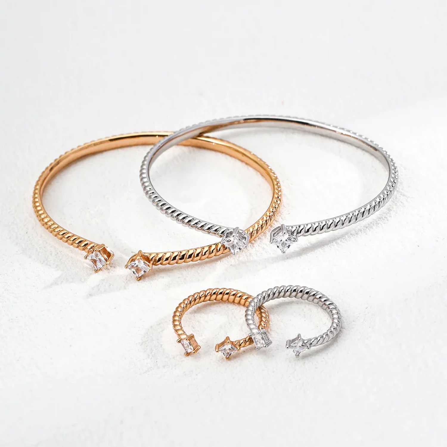 Adjustable Zirconia Bracelet